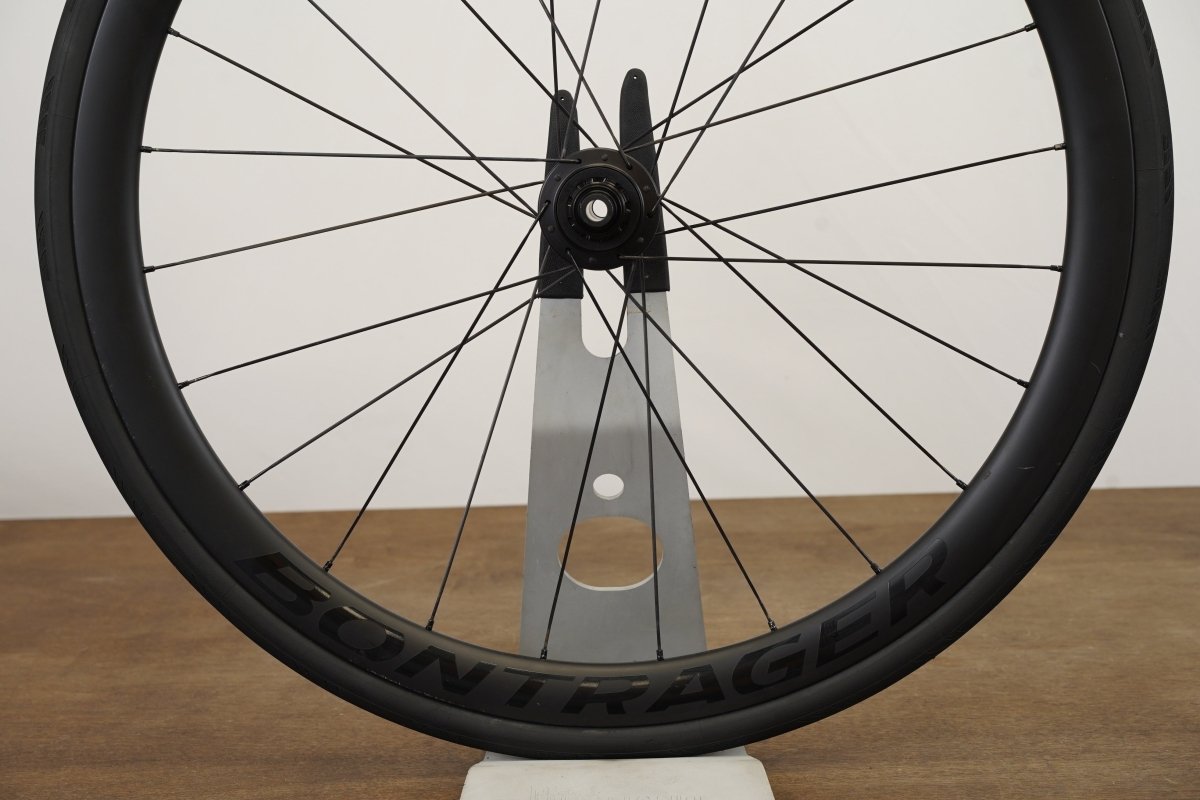 Bontrager Aeolus Pro 37 Zipp ZR1 Carbon Tubeless Clincher Disc Wheelset 12 Speed