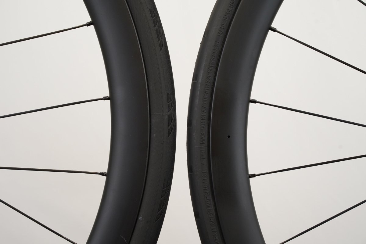 Bontrager Aeolus Pro 37 Zipp ZR1 Carbon Tubeless Clincher Disc Wheelset 12 Speed