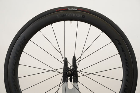 Bontrager Aeolus Pro 5 TLR Carbon Tubeless Clincher Rim Brake Wheelset 11 Speed