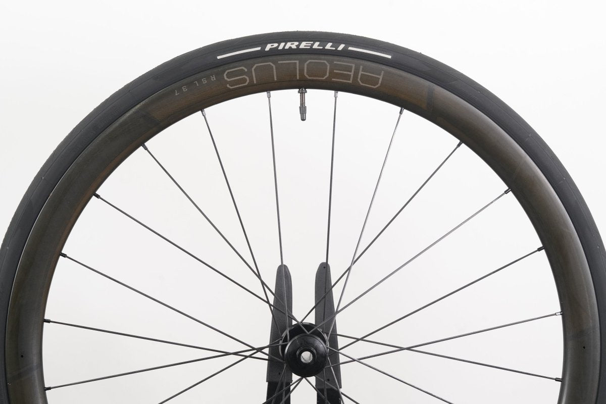 Bontrager Aeolus RSL 37 Carbon Tubeless Clincher Disc Brake Wheelset 11 Speed