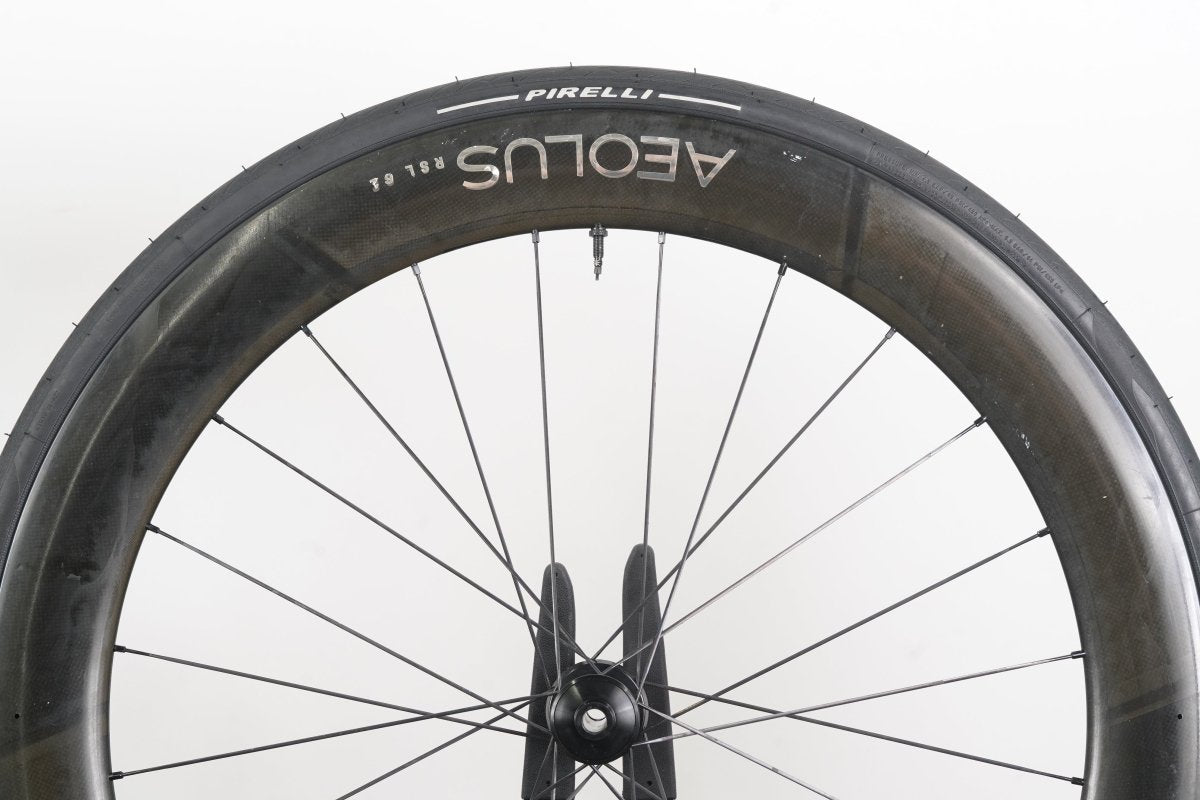 Bontrager Aeolus RSL 62 Carbon Tubeless Clincher Disc Brake Wheelset 11 Speed