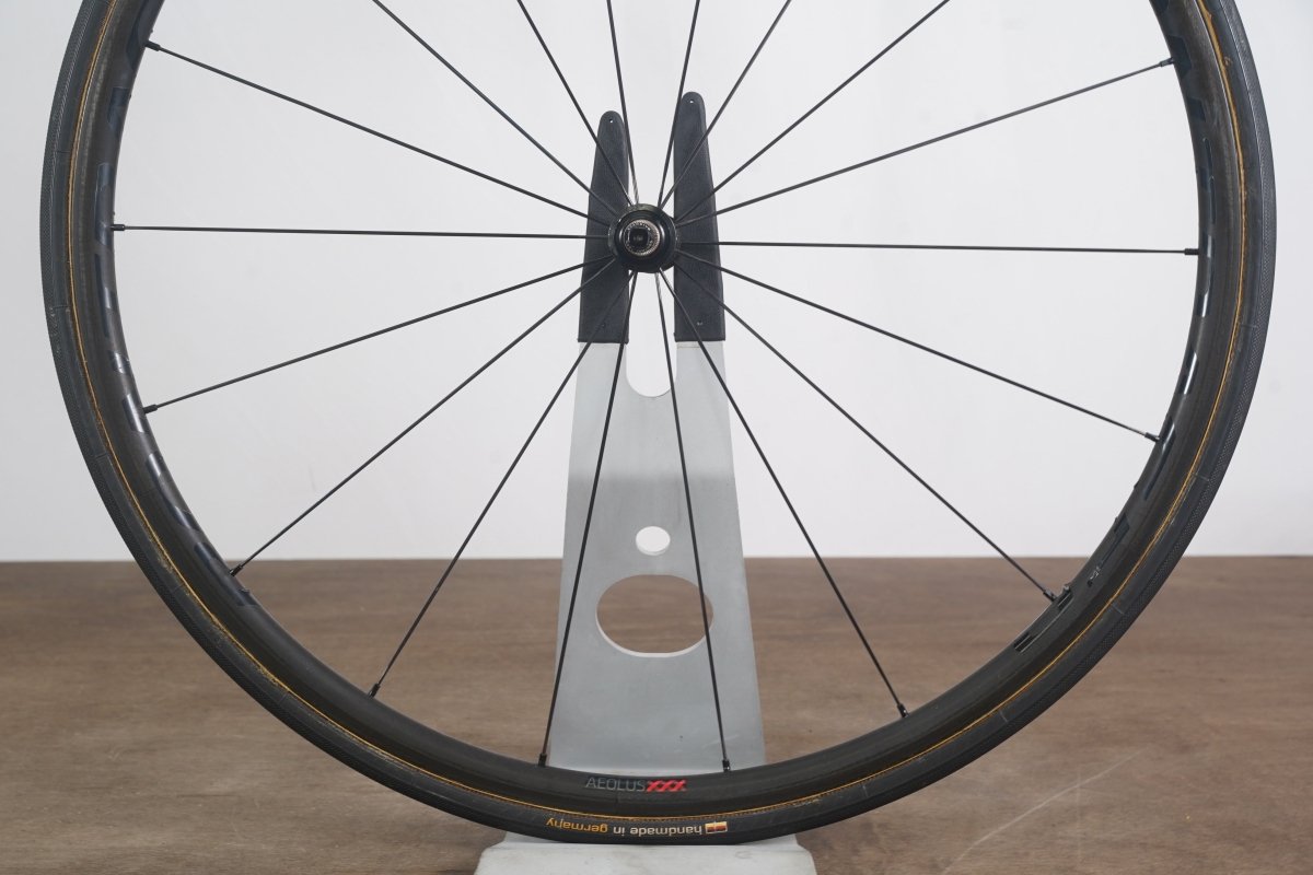 Bontrager Aeolus XXX 2 Carbon Tubular Rim Brake Wheelset Shimano