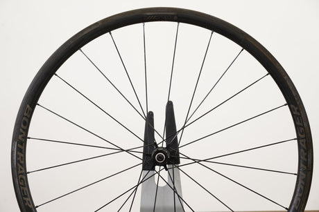 Bontrager Aeolus XXX 2 TLR Carbon Clincher Rim Brake Wheelset 11 Speed