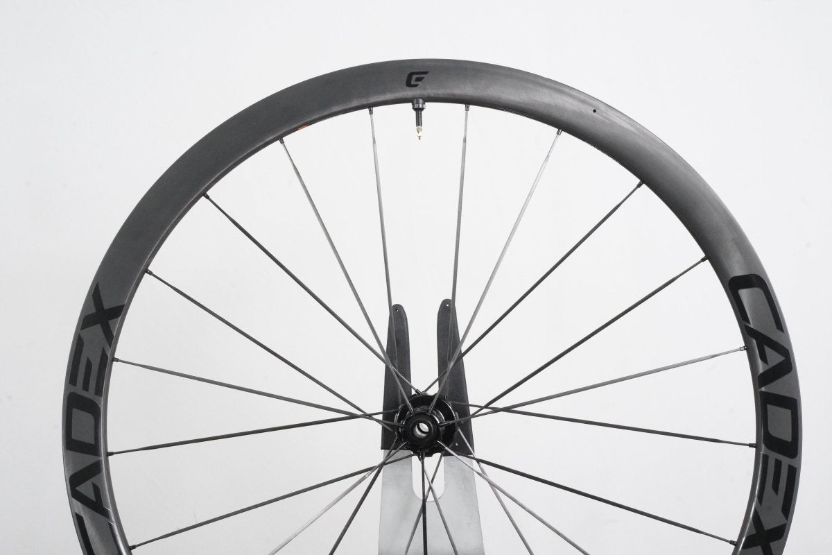 Cadex 36 Carbon Tubeless Clincher Disc Brake Wheelset Shimano/SRAM 11 Speed