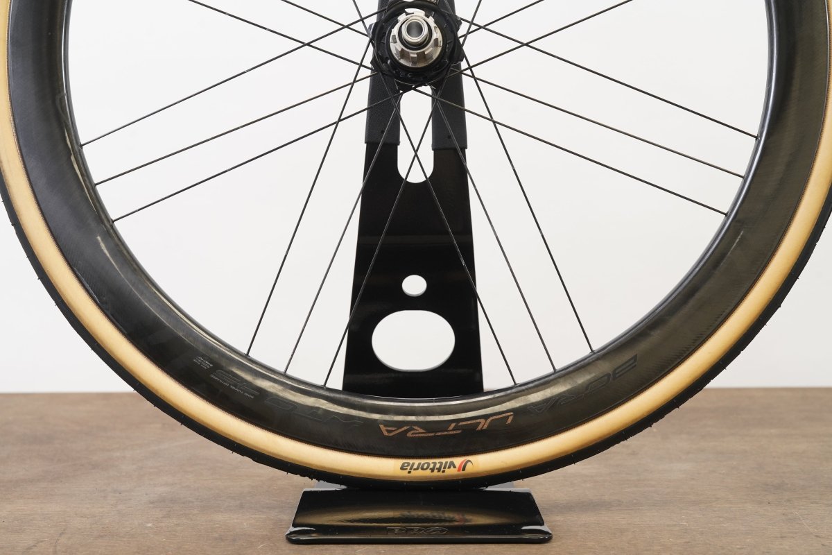 Campagnolo Bora Ultra WTO 45 Carbon Tubeless Clincher Disc Brake Wheelset 11 Speed