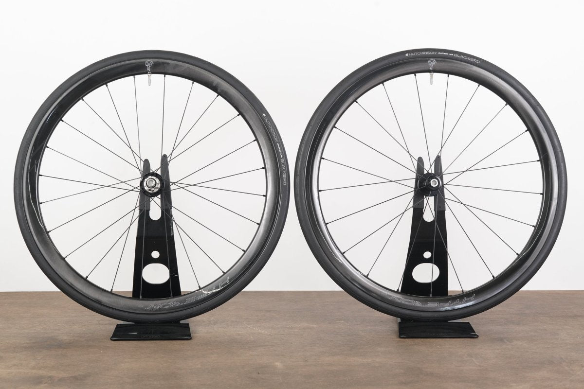 Campagnolo Hyperon Carbon Tubeless Clincher Disc Brake Wheelset 11 Speed