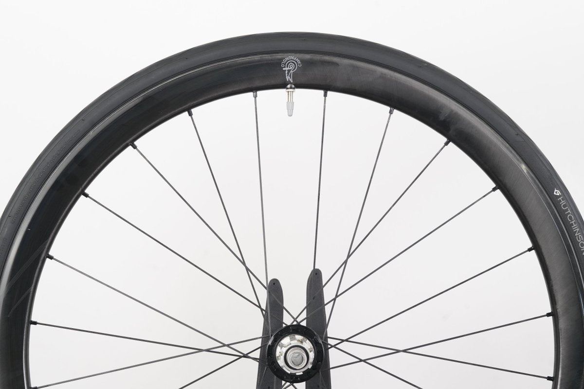 Campagnolo Hyperon Carbon Tubeless Clincher Disc Brake Wheelset 11 Speed