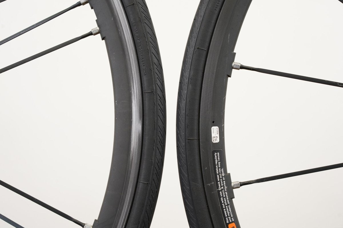 Campagnolo Shamal Mille C15 Alloy Clincher Rim Brake Wheelset 11 Speed