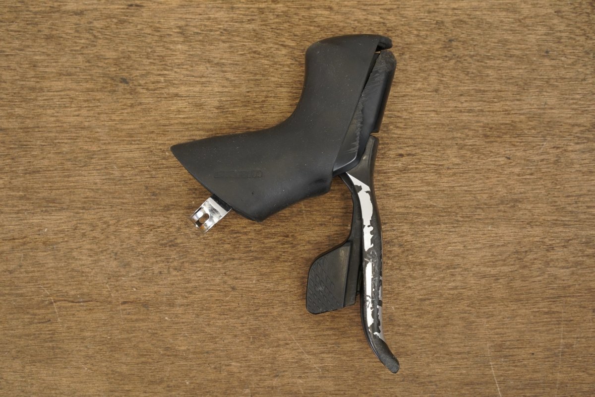 *Damaged* (1) RIGHT SRAM Red eTap AXS HRD 12 Speed Wireless Electronic Disc Shifter