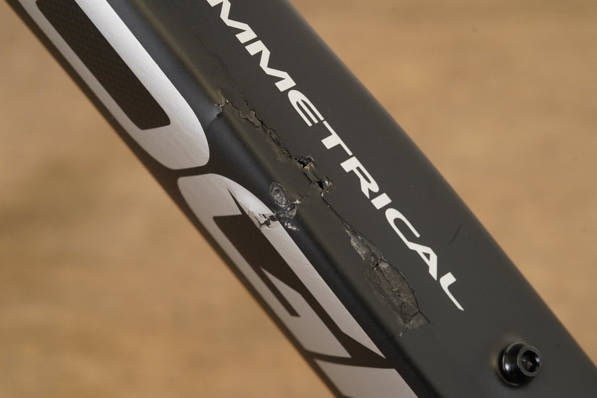 *Damaged* 46.5cm Pinarello Dogma F8 Carbon Rim Brake Frameset
