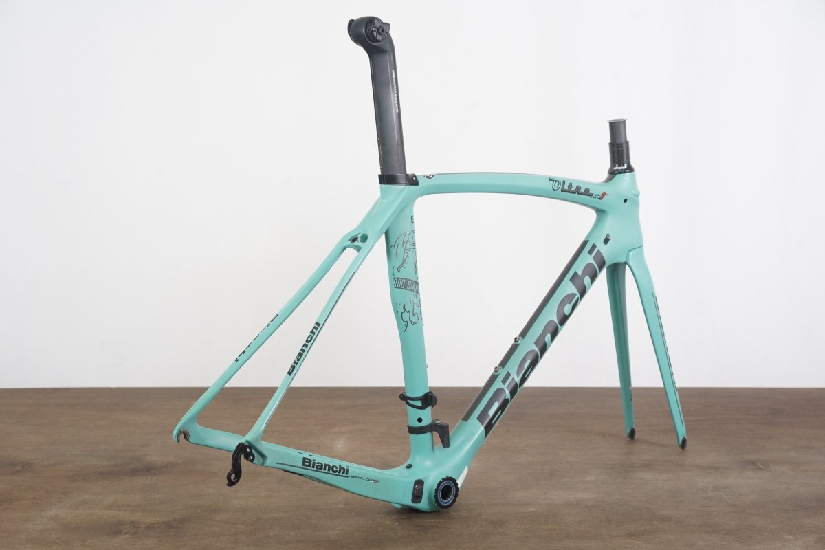 * Damaged* 54cm Bianchi Oltre XR1 Carbon Rim Brake Road Frameset