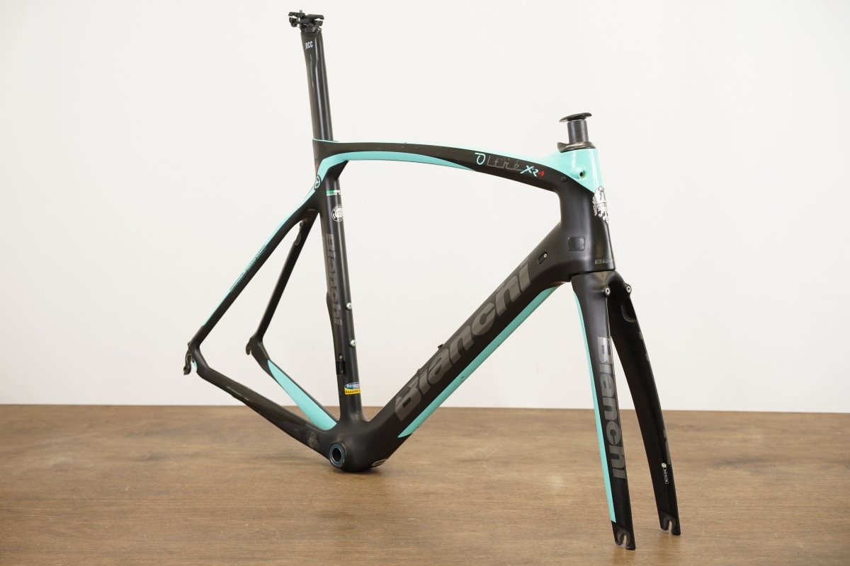 *Damaged* 59cm Bianchi Oltre XR4 CV Carbon Aero Rim Brake Road Frameset