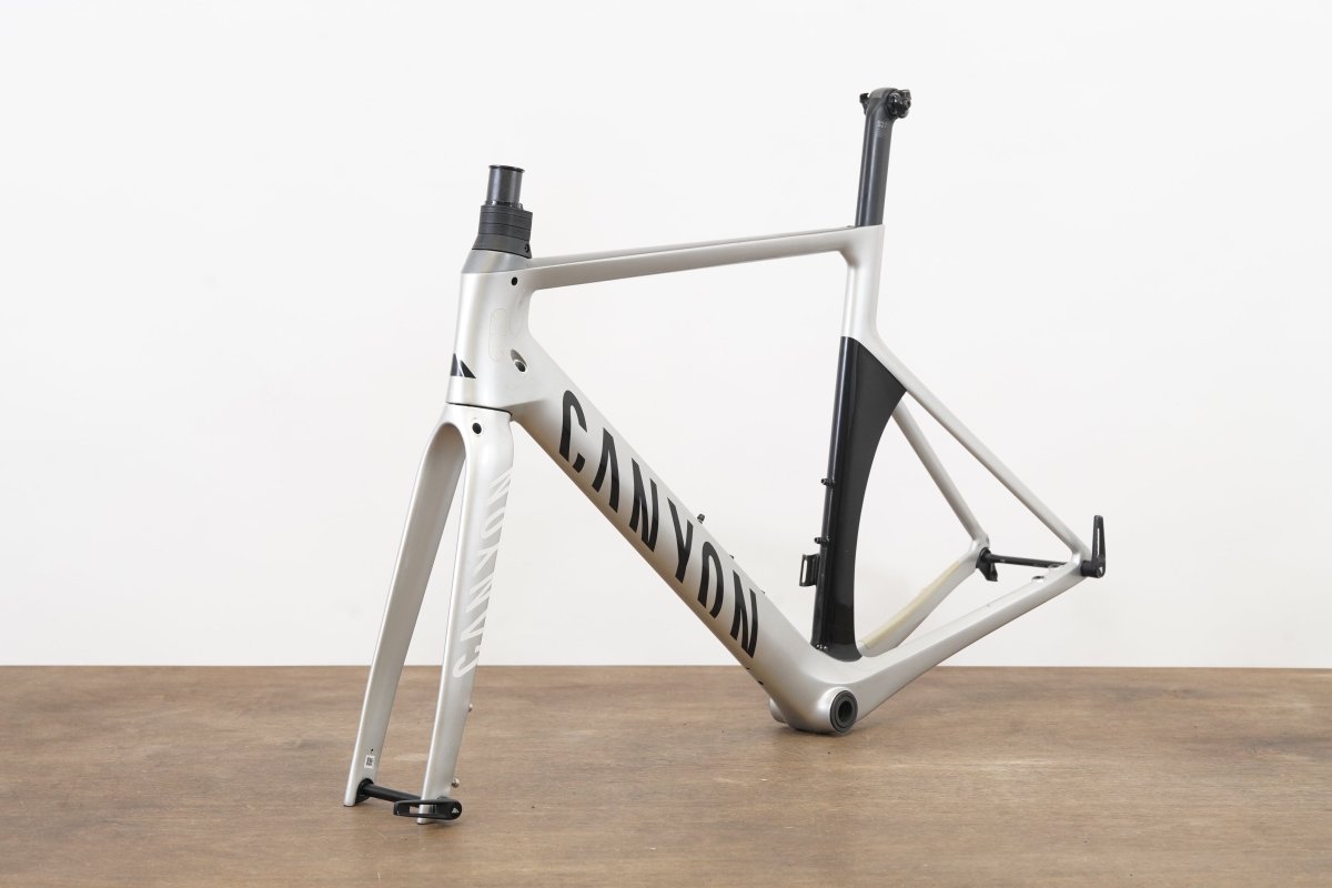 *Damaged* M (Medium) Canyon Aeroad CF SL Carbon Disc Brake Road Frameset