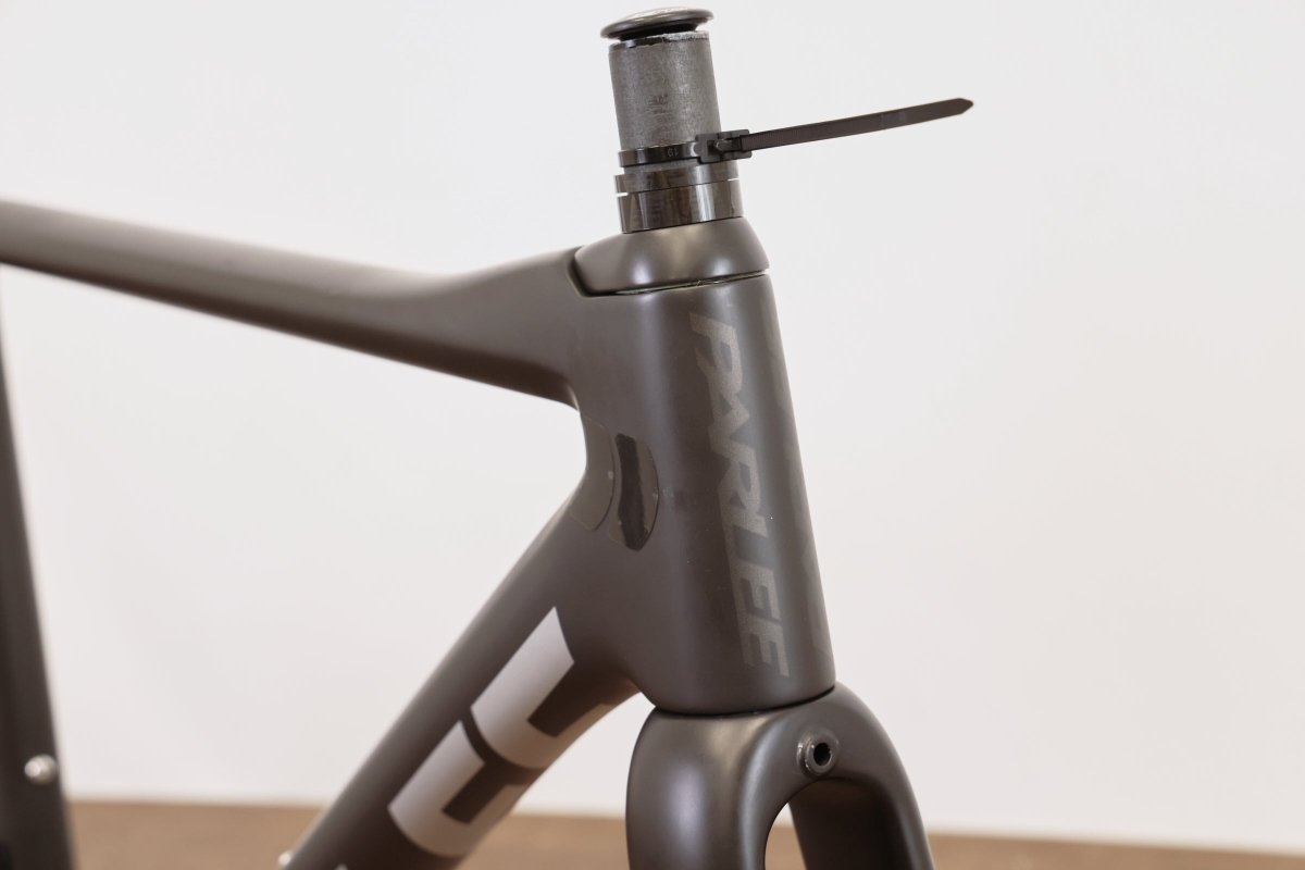 *Damaged* XS Parlee Altum Carbon Rim Brake Road Frameset