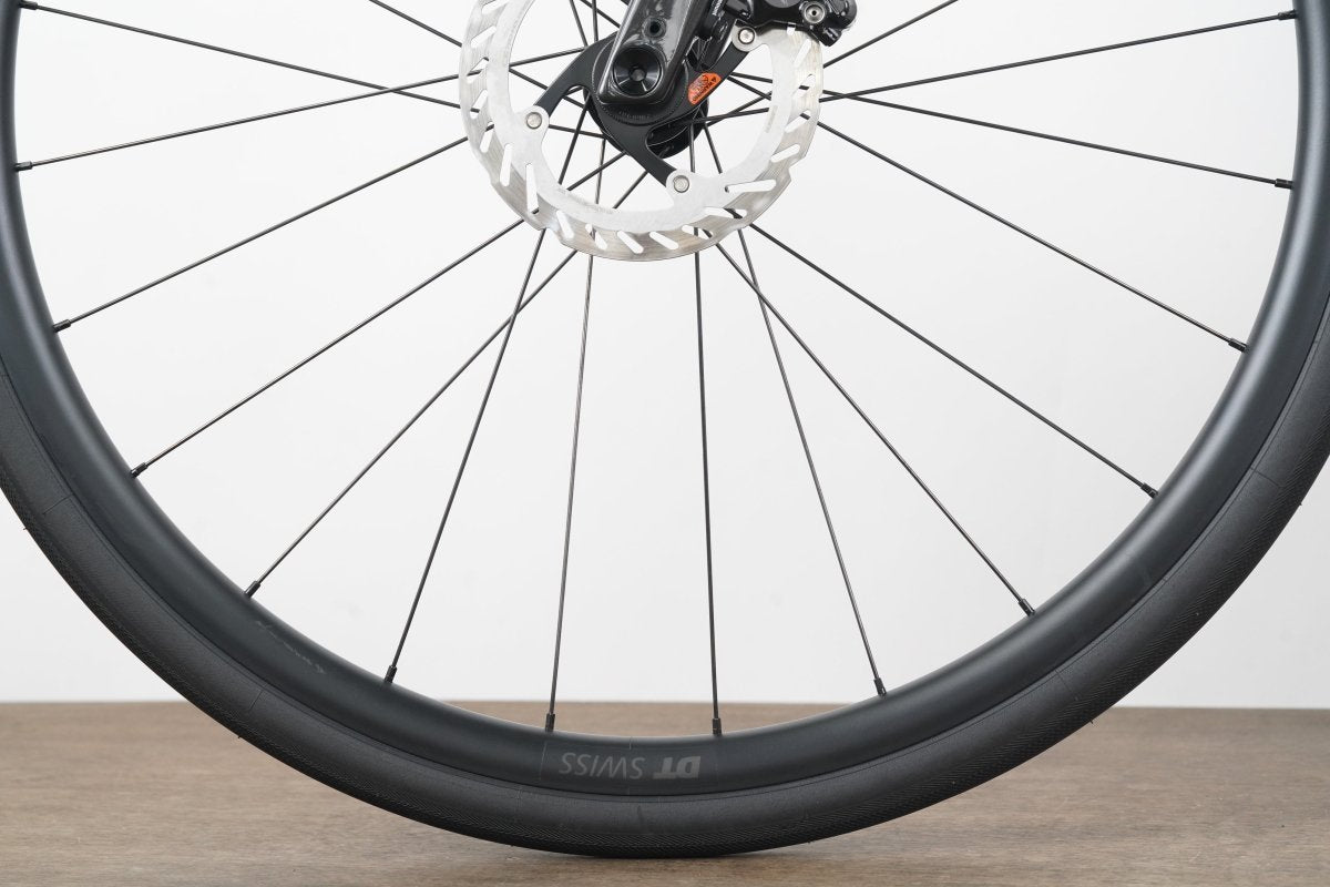 DEMO 2024 56cm Specialized Roubaix Sport SL8 105 R7120 Carbon Disc Road Bike