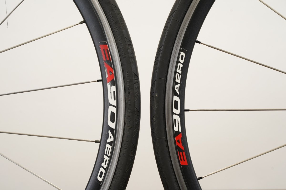 Easton EA90 Aero Alloy Clincher Rim Brake Wheelset Campagnolo 11 Speed EA 90