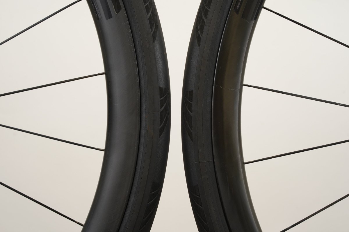 ENVE 2.3 SES Carbon Tubeless Disc Brake Wheelset Shimano/SRAM 11 Speed
