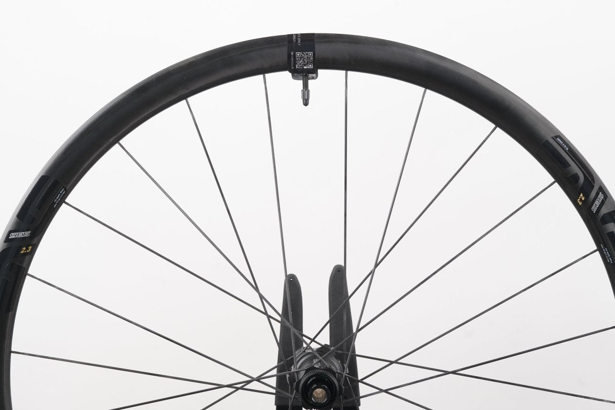 ENVE 2.3 SES Innerdrive Carbon Tubeless Clincher Disc Wheelset SRAM XDR 12 Speed