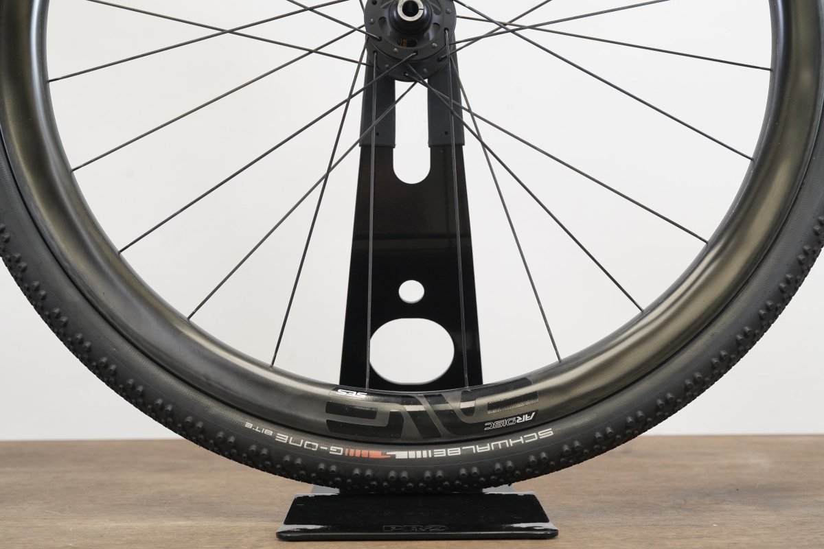 ENVE 3.4 SES AR Disc Chris King R45D Carbon Tubeless Clincher Disc Wheelset 11 Speed