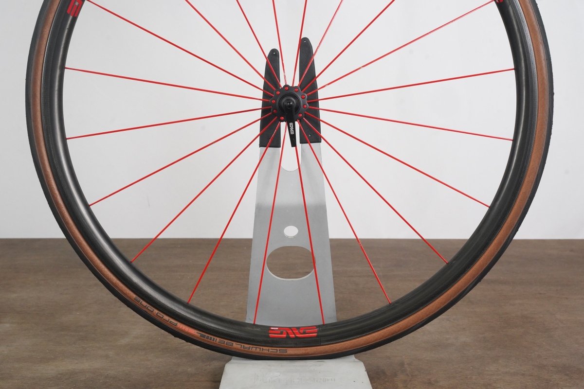 ENVE SES 2.2 Gen 2 Carbon Tubeless Clincher Rim Brake Wheelset XDR
