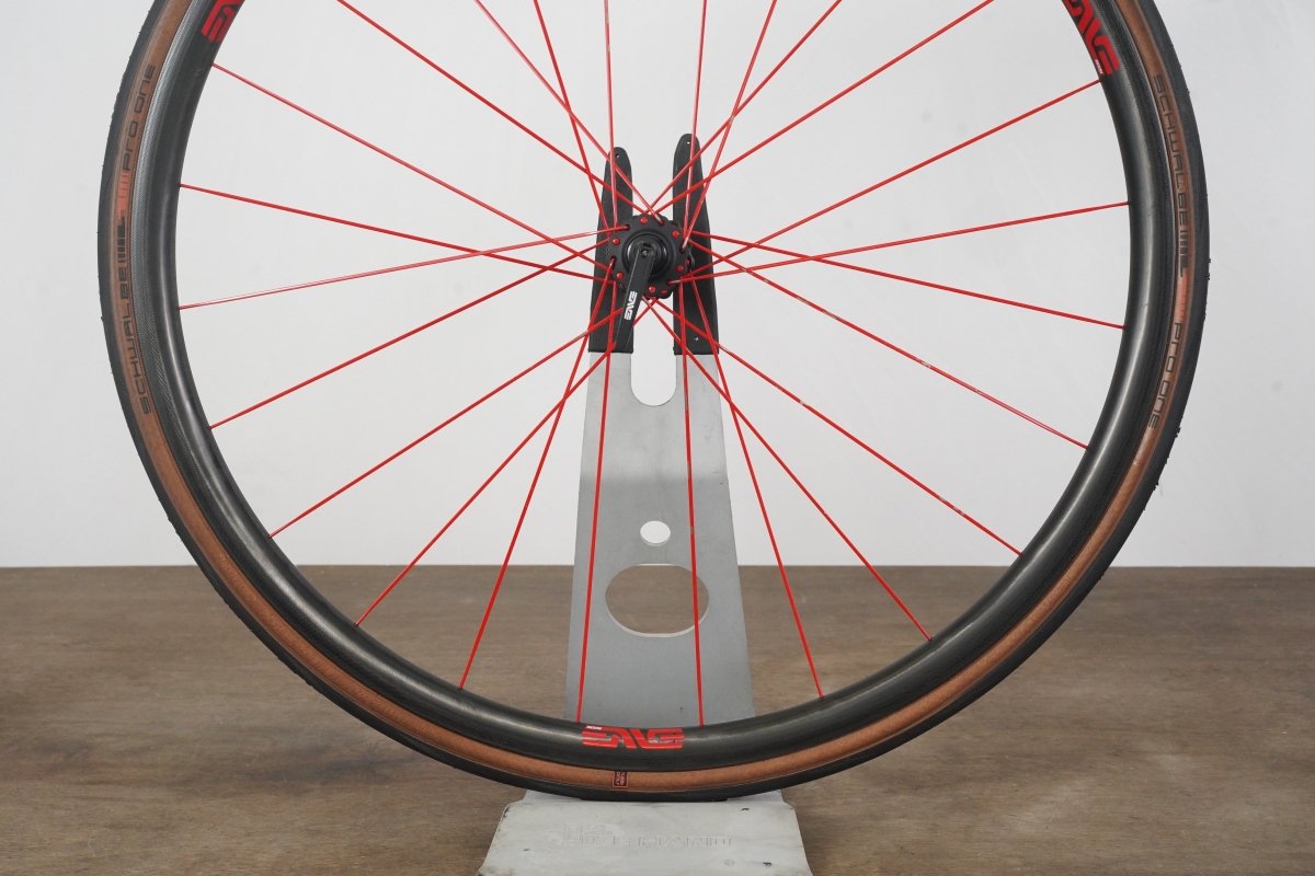 ENVE SES 2.2 Gen 2 Carbon Tubeless Clincher Rim Brake Wheelset XDR