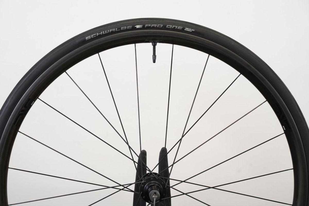 ENVE SES 2.2 Gen 2 DT Swiss 240s Carbon Tubeless Rim Brake Wheelset 11 Speed