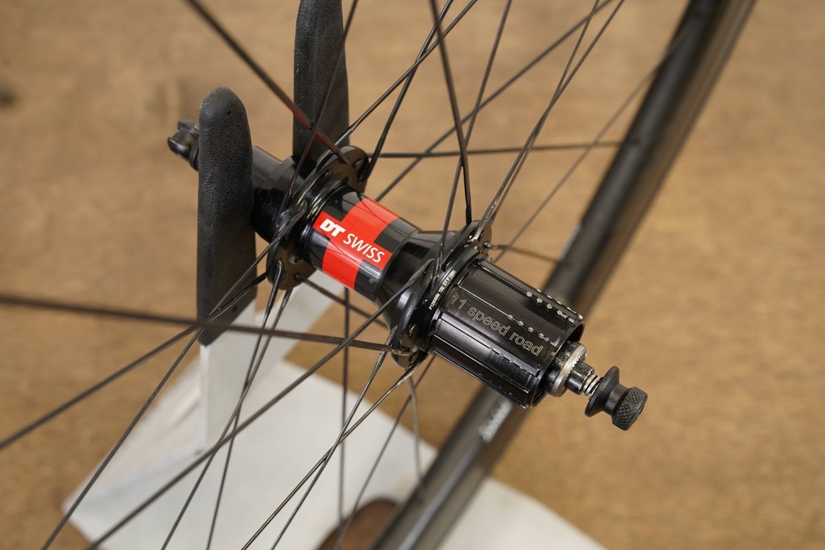 ENVE SES 3.4 DT Swiss 240s Carbon Clincher Rim Brake Wheelset 11 Speed