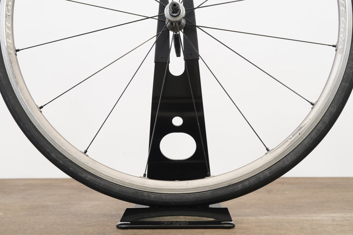 FRONT Shimano Ultegra WH-6700 Alloy Tubeless Clincher Rim Brake Wheel