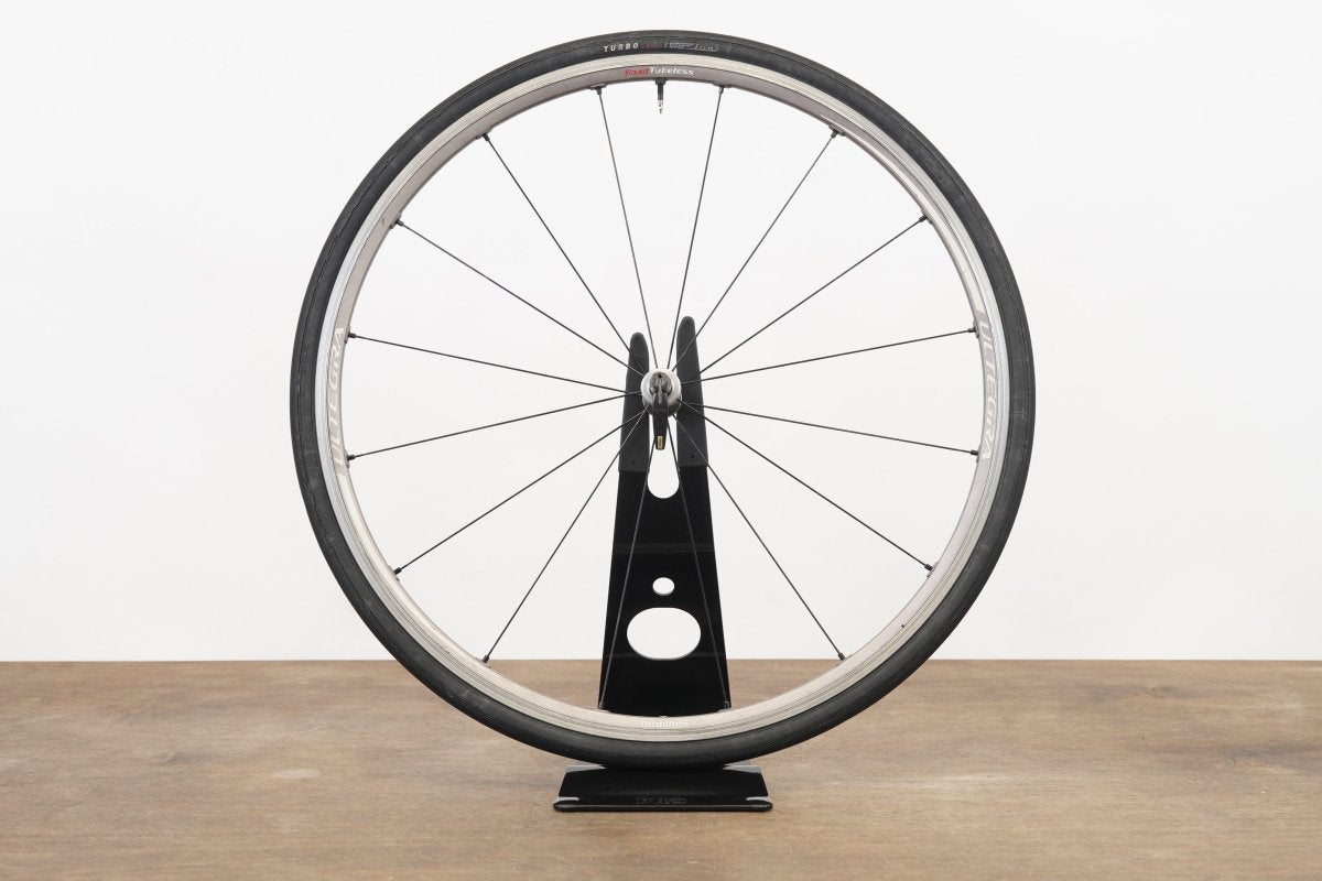 FRONT Shimano Ultegra WH-6700 Alloy Tubeless Clincher Rim Brake Wheel