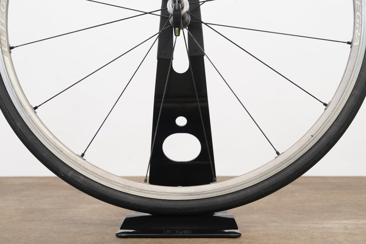 FRONT Shimano Ultegra WH-6700 Alloy Tubeless Clincher Rim Brake Wheel
