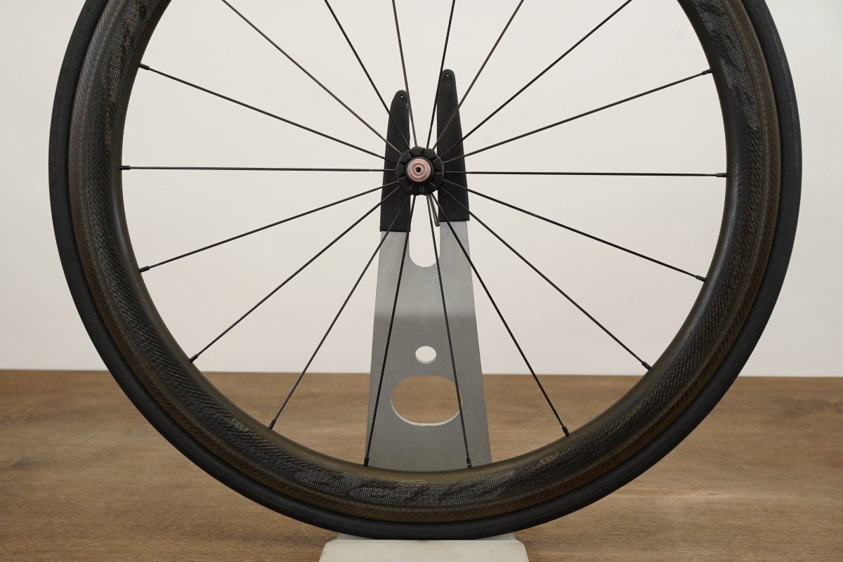FRONT Zipp 303 NSW Cognition Carbon Clincher Rim Brake Wheel