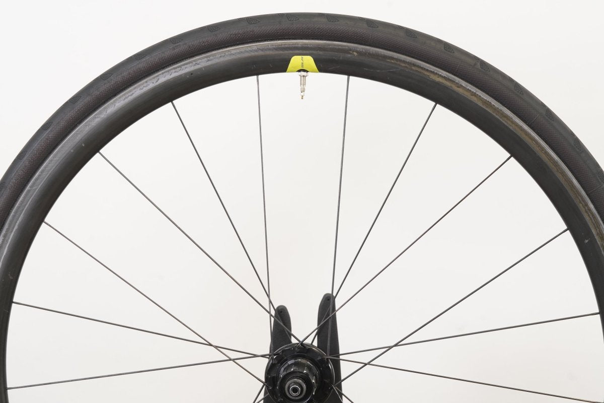 Giant SLR 1 Carbon Tubeless Rim Brake Wheelset Shimano/SRAM 11 Speed