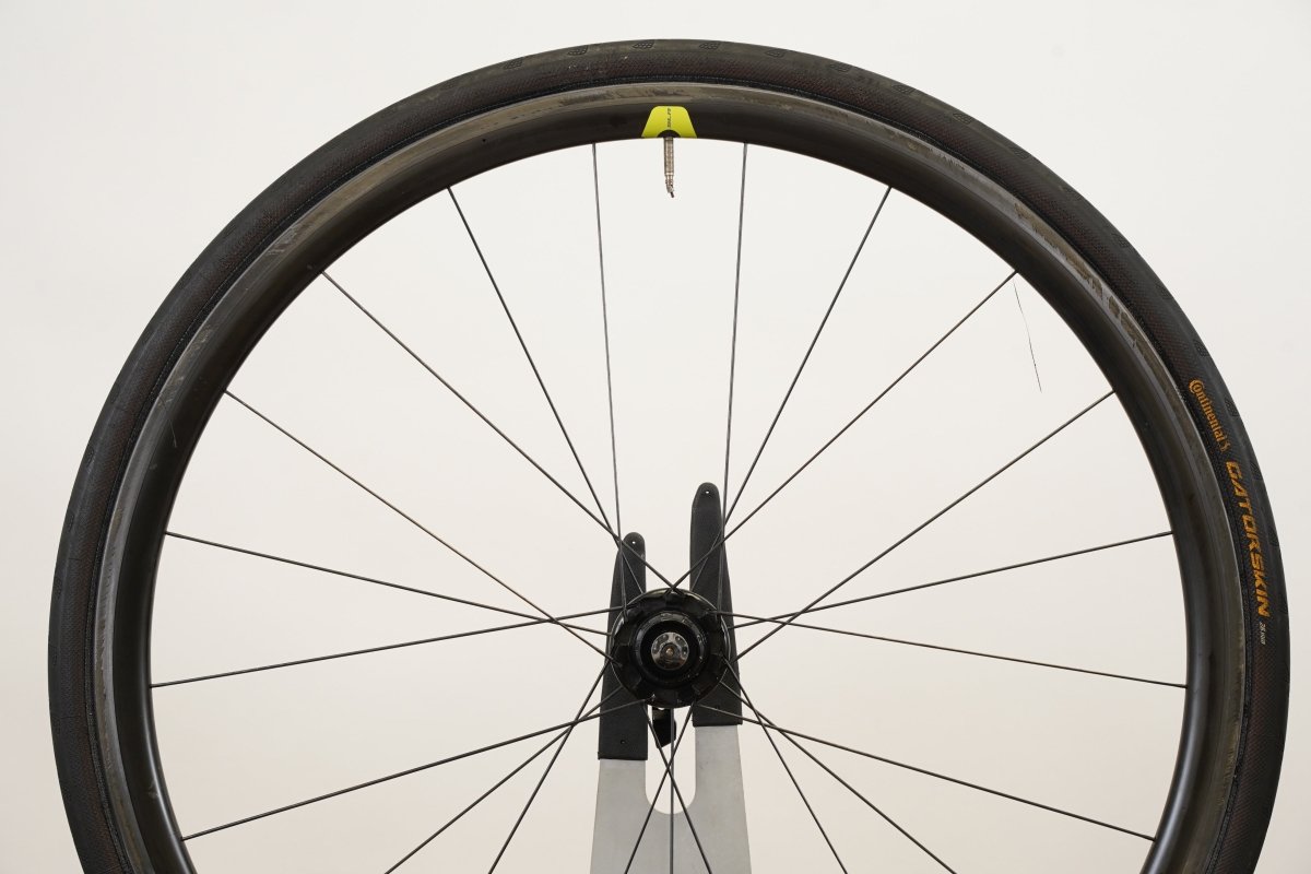 Giant SLR 1 Carbon Tubeless Rim Brake Wheelset Shimano/SRAM 11 Speed