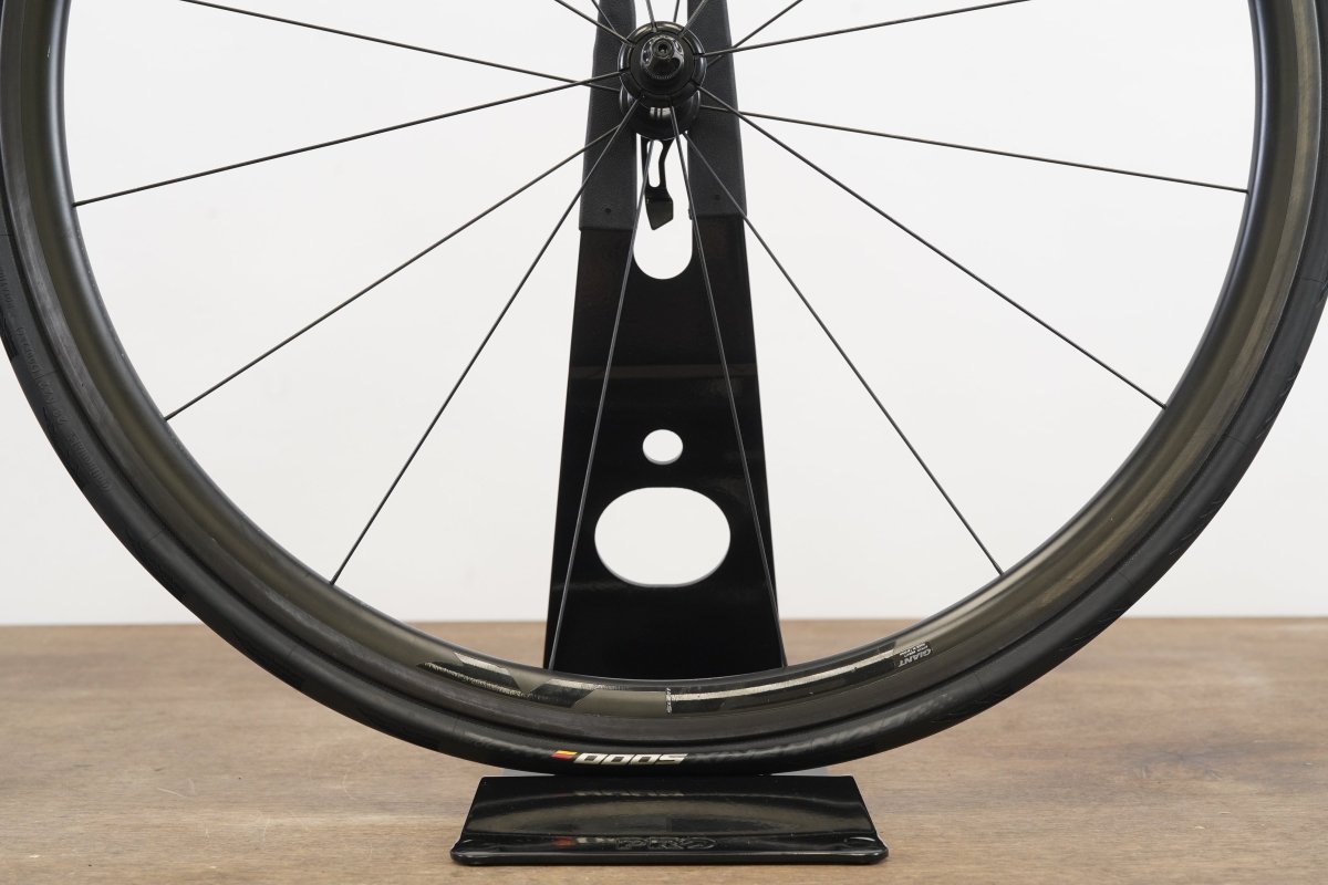 Giant SLR 1 Carbon Tubeless Rim Brake Wheelset Shimano/SRAM 11 Speed