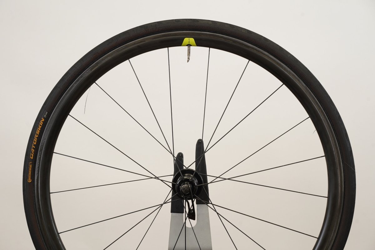 Giant SLR 1 Carbon Tubeless Rim Brake Wheelset Shimano/SRAM 11 Speed