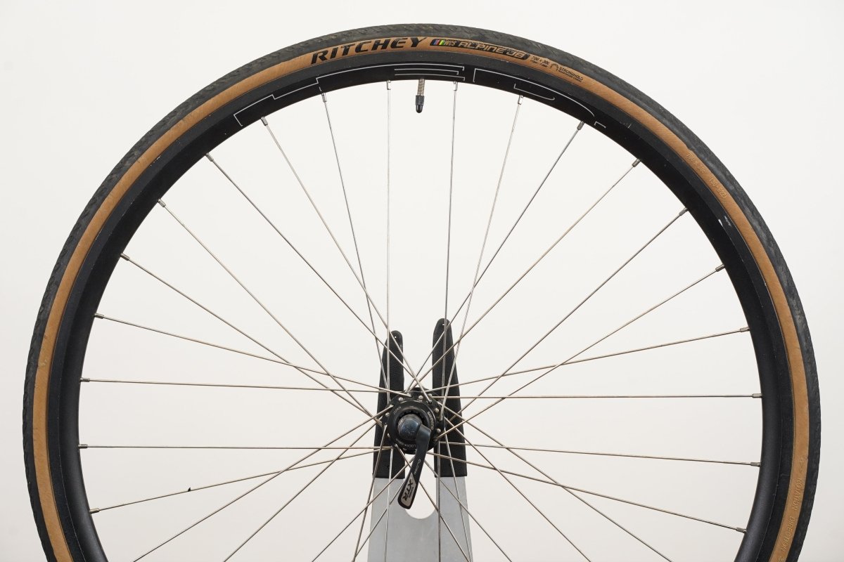 HED Belgium Black DT Swiss 350 Alloy Clincher Disc Brake Wheelset 11 Speed