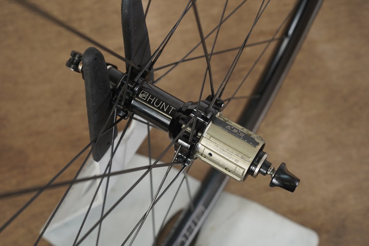 Hunt Race Aero Alloy Tubeless Clincher Rim Brake Wheelset Shimano/SRAM 11 Speed