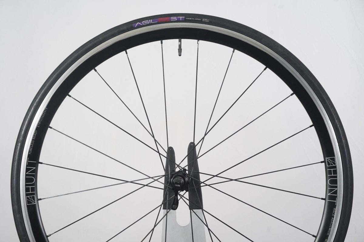 Hunt Race Aero Alloy Tubeless Clincher Rim Brake Wheelset Shimano/SRAM 11 Speed