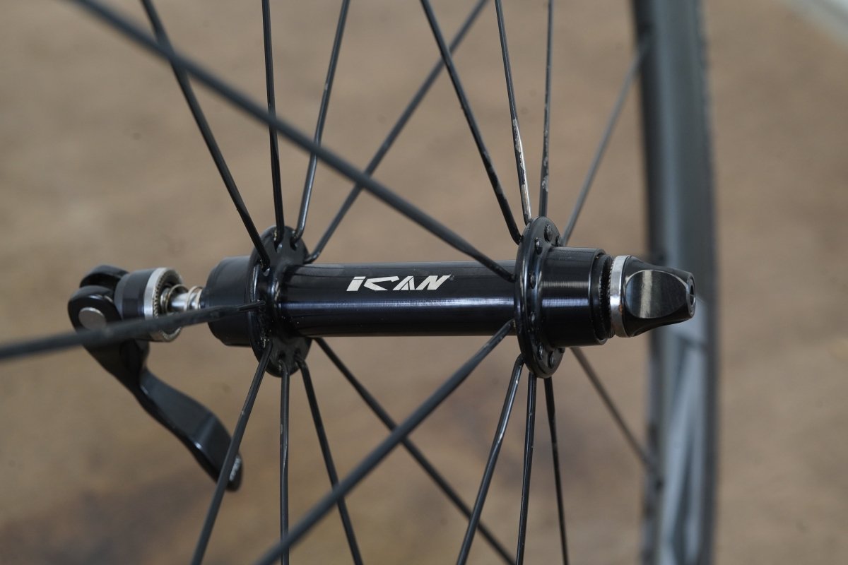 ICAN 38 Carbon Rim Brake Wheelset Shimano/SRAM 11 Speed