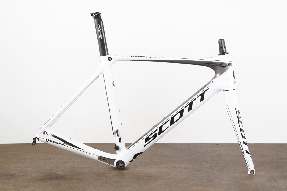 L (56cm) Scott Foil 10 Carbon Aero Rim Brake Road Frameset