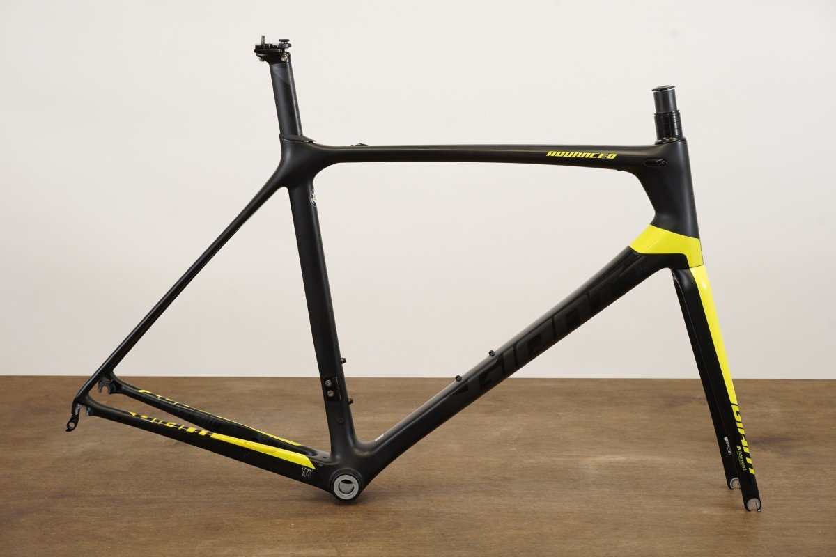 L (Large) Giant TCR Advanced Pro 1 Carbon Rim Brake Road Frameset