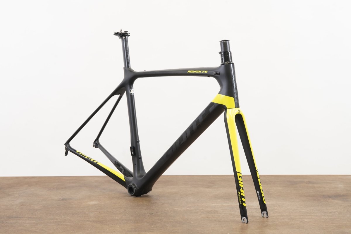 M (Medium) Giant TCR Advanced Pro 1 Carbon Rim Brake Road Frameset