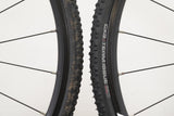 Mavic Aksium Alloy Disc Brake Clincher Wheelset Shimano/SRAM 11 Speed