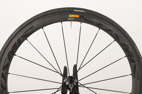 Mavic Cosmic Carbone 40 Carbon Clincher Rim Brake Wheelset 11 Speed