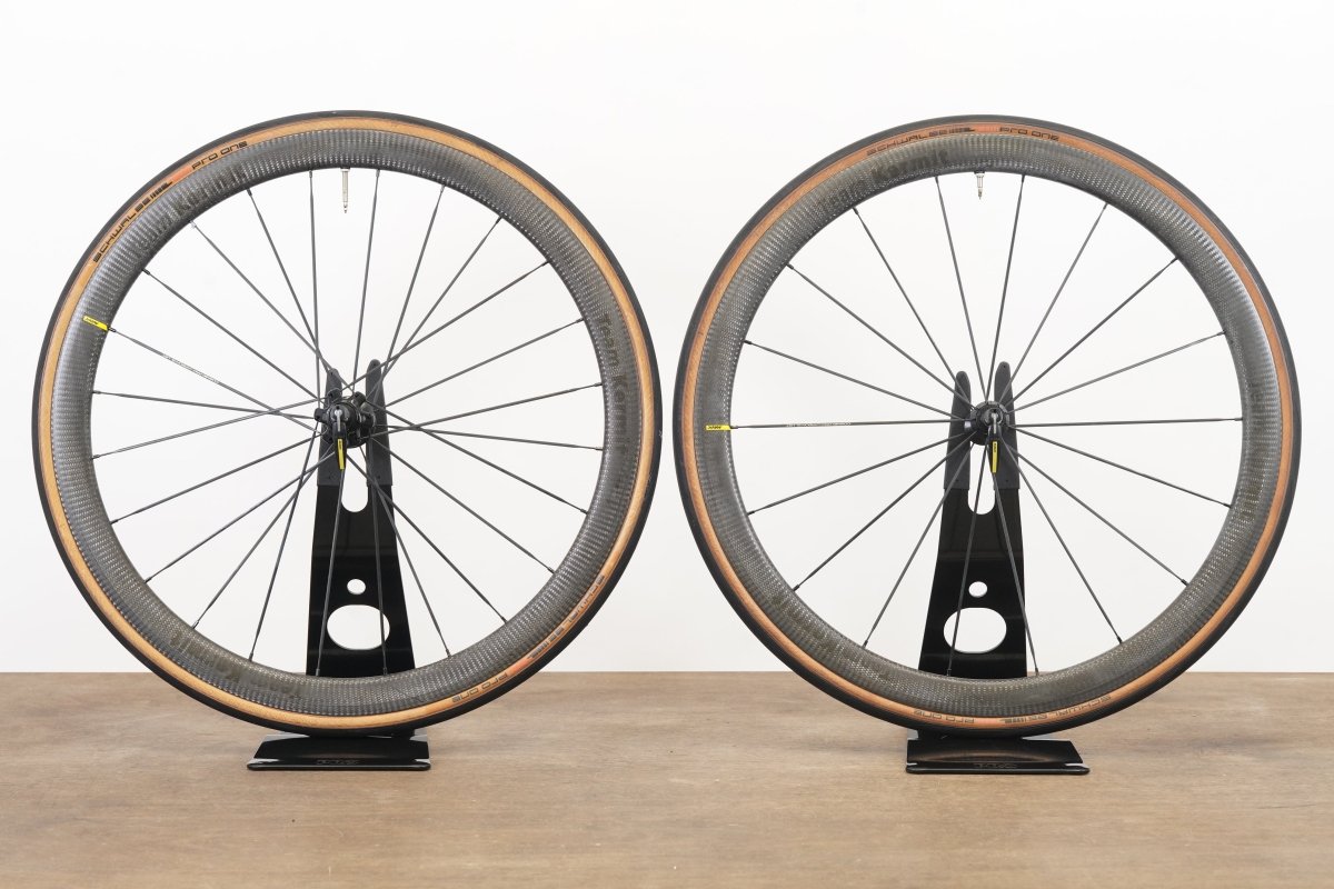 Mavic Cosmic Pro Carbon Clincher Rim Brake Wheelset Shimano/SRAM 11 Speed