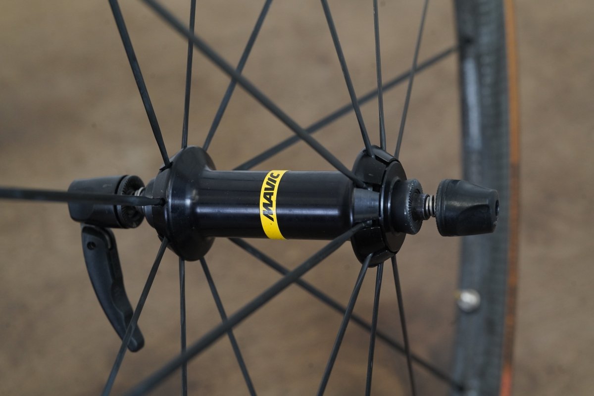 Mavic Cosmic Pro Carbon Clincher Rim Brake Wheelset Shimano/SRAM 11 Speed