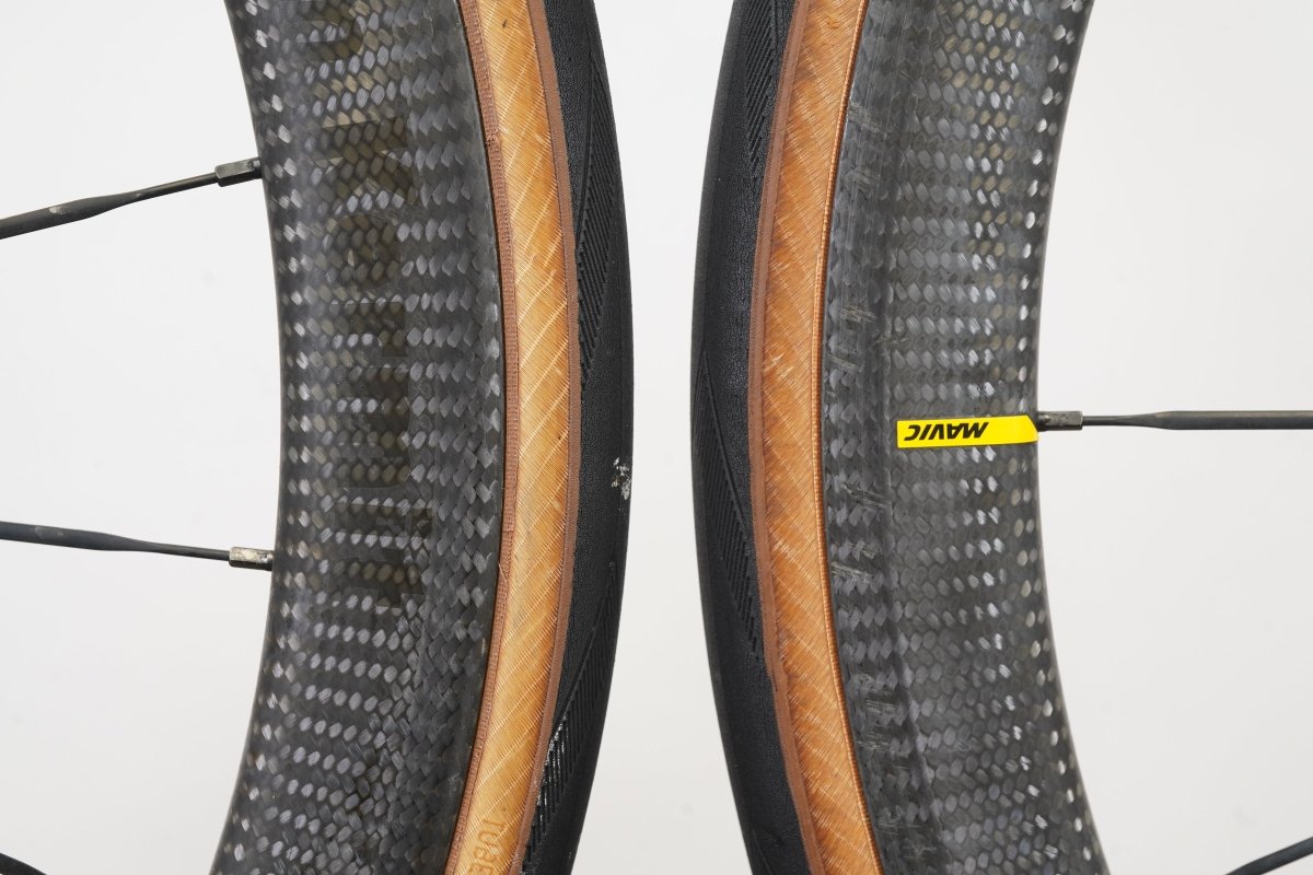 Mavic Cosmic Pro Carbon Clincher Rim Brake Wheelset Shimano/SRAM 11 Speed