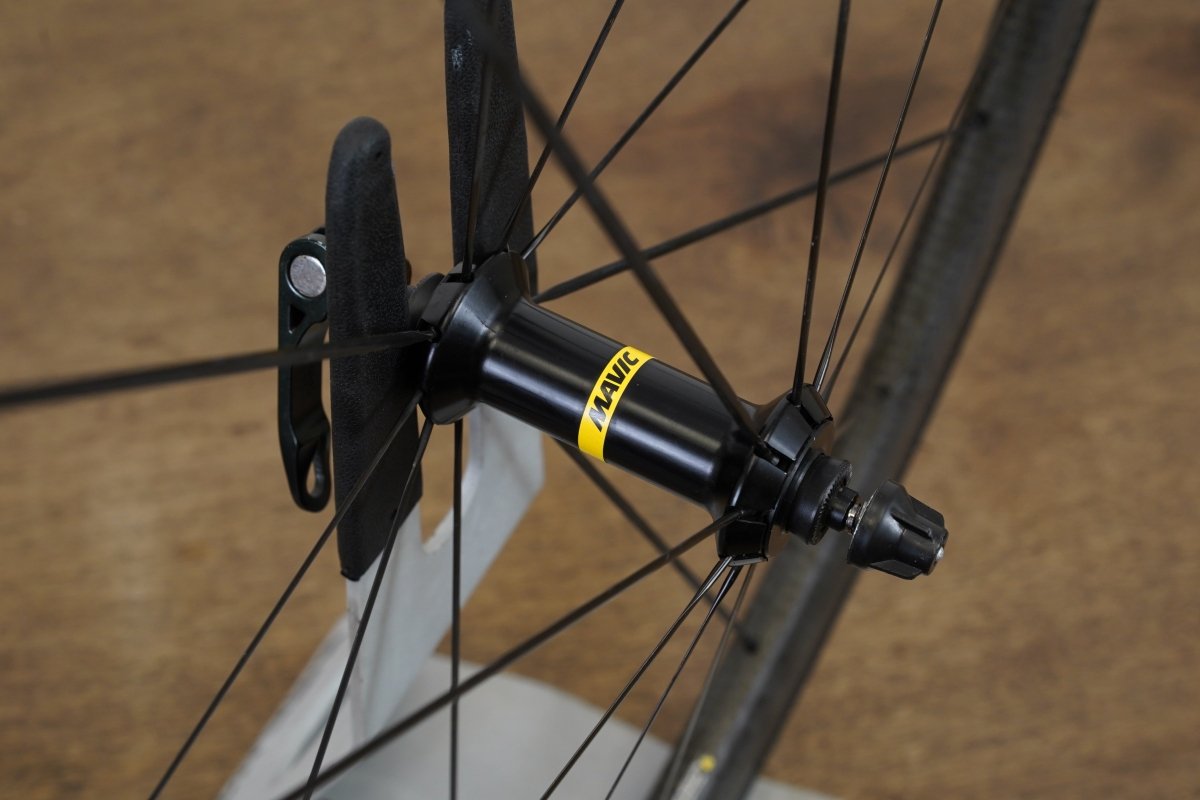 Mavic Cosmic Pro Carbon SL Clincher Rim Brake Wheelset Shimano/SRAM 11 Speed