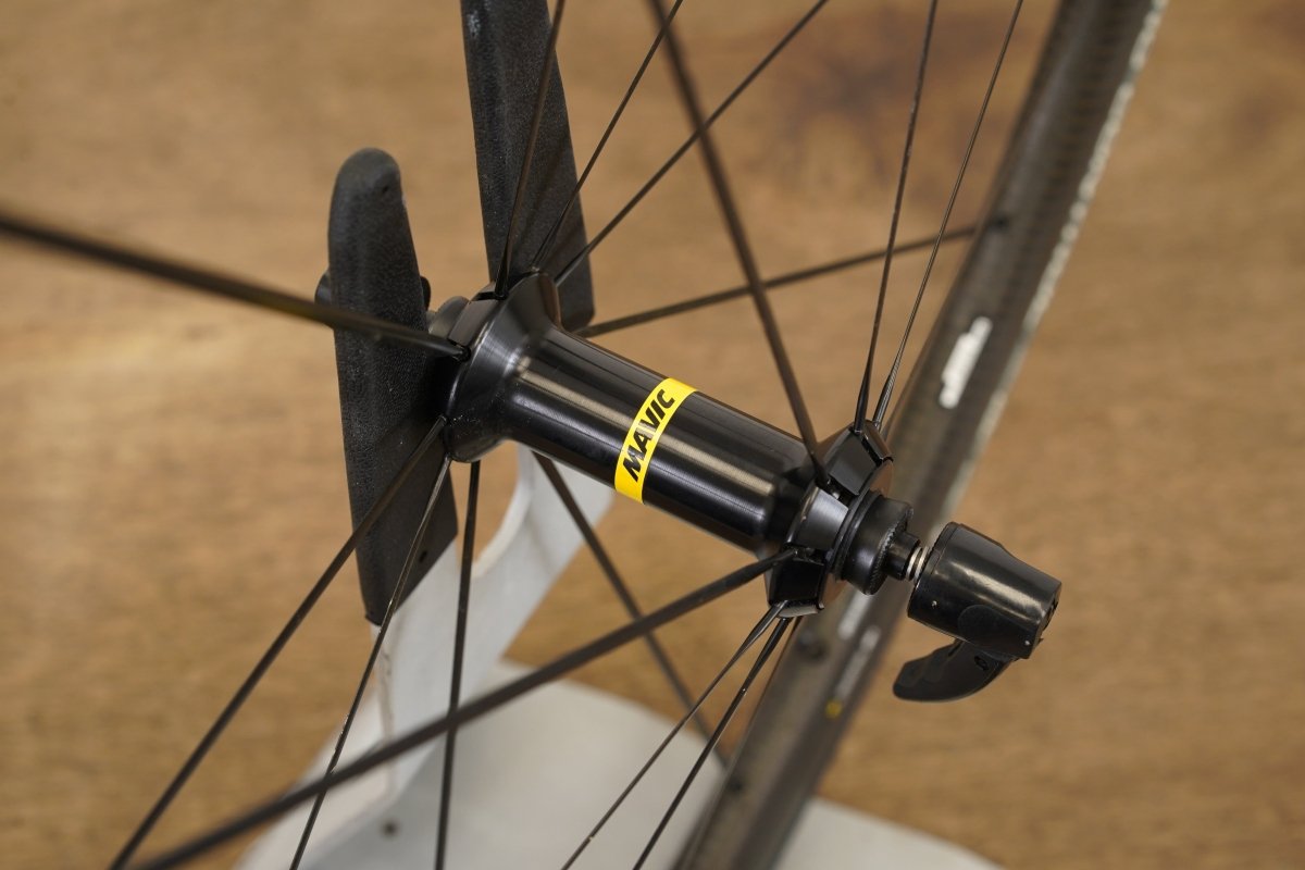 Mavic Cosmic Pro Carbone SL Clincher Rim Brake Wheelset Campagnolo 11 Speed