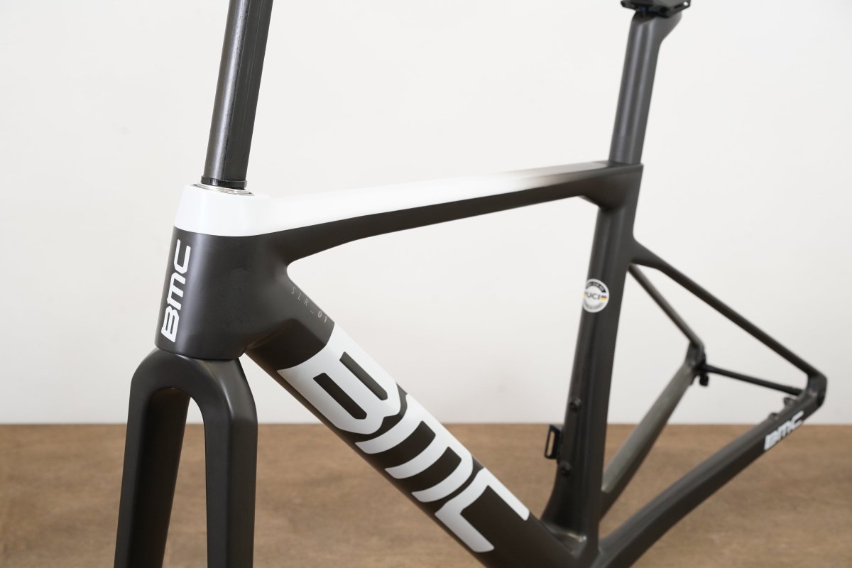 NEW 2022 47cm BMC Teammachine SLR01 Disc Team Frameset FRS CBN-WHT-WHT